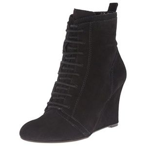 NINE WEST NWOkeya Wedge Suede Lace Up ,Size 6.5